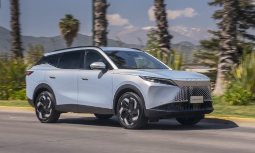 1. OMODA C7